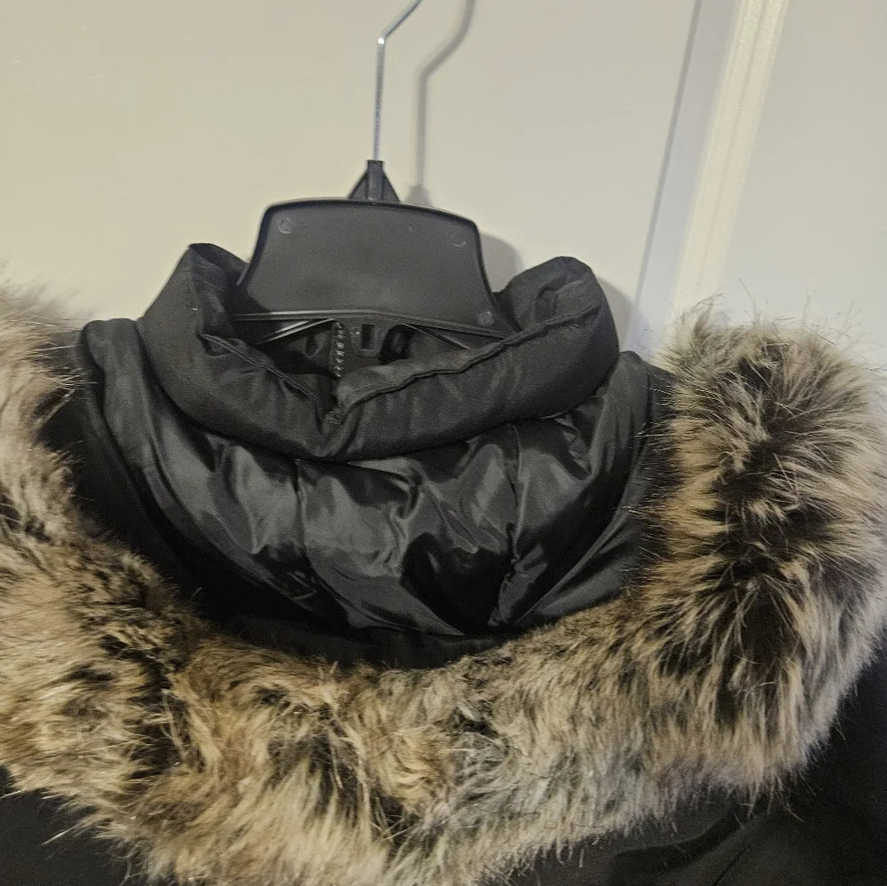 Men's midi heavyweight sz Medium hooded faux fur coat - Picture 4 of 6